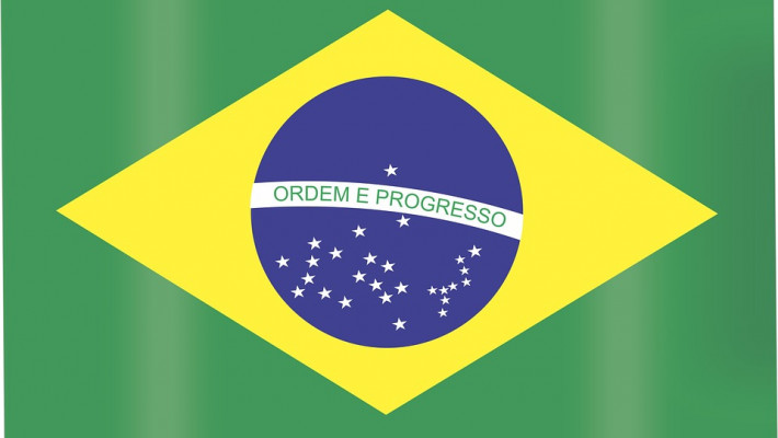 Quando o Brasil eliminou um símbolo cristão da moeda