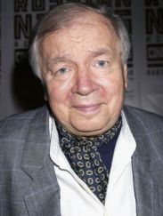 Morre Andrei Voznesensky, um dos grandes poetas do 'degelo' soviético